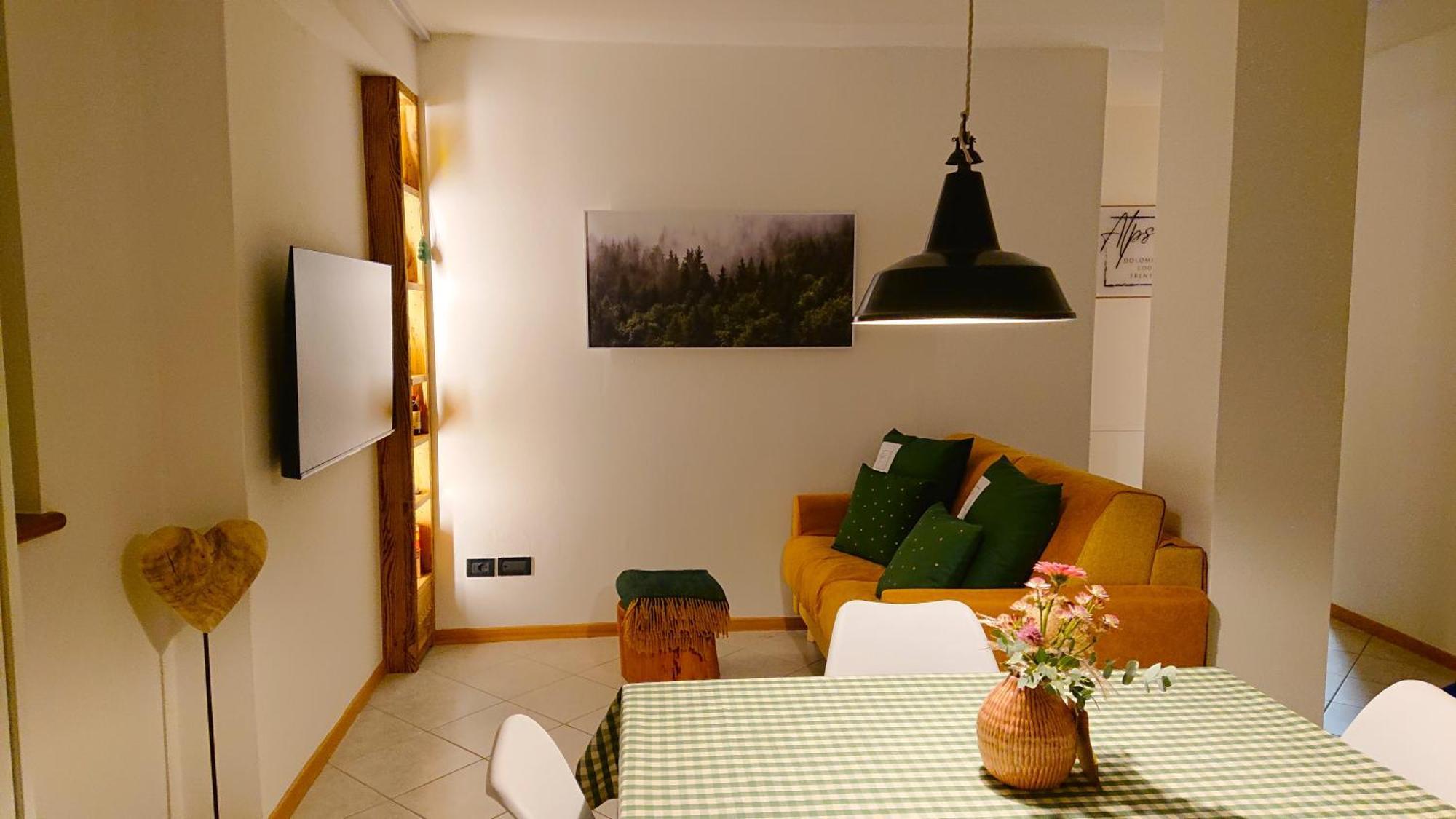 Dolomiten Lounge - Moderno Con Parcheggio Privato Pergine Valsugana Bagian luar foto