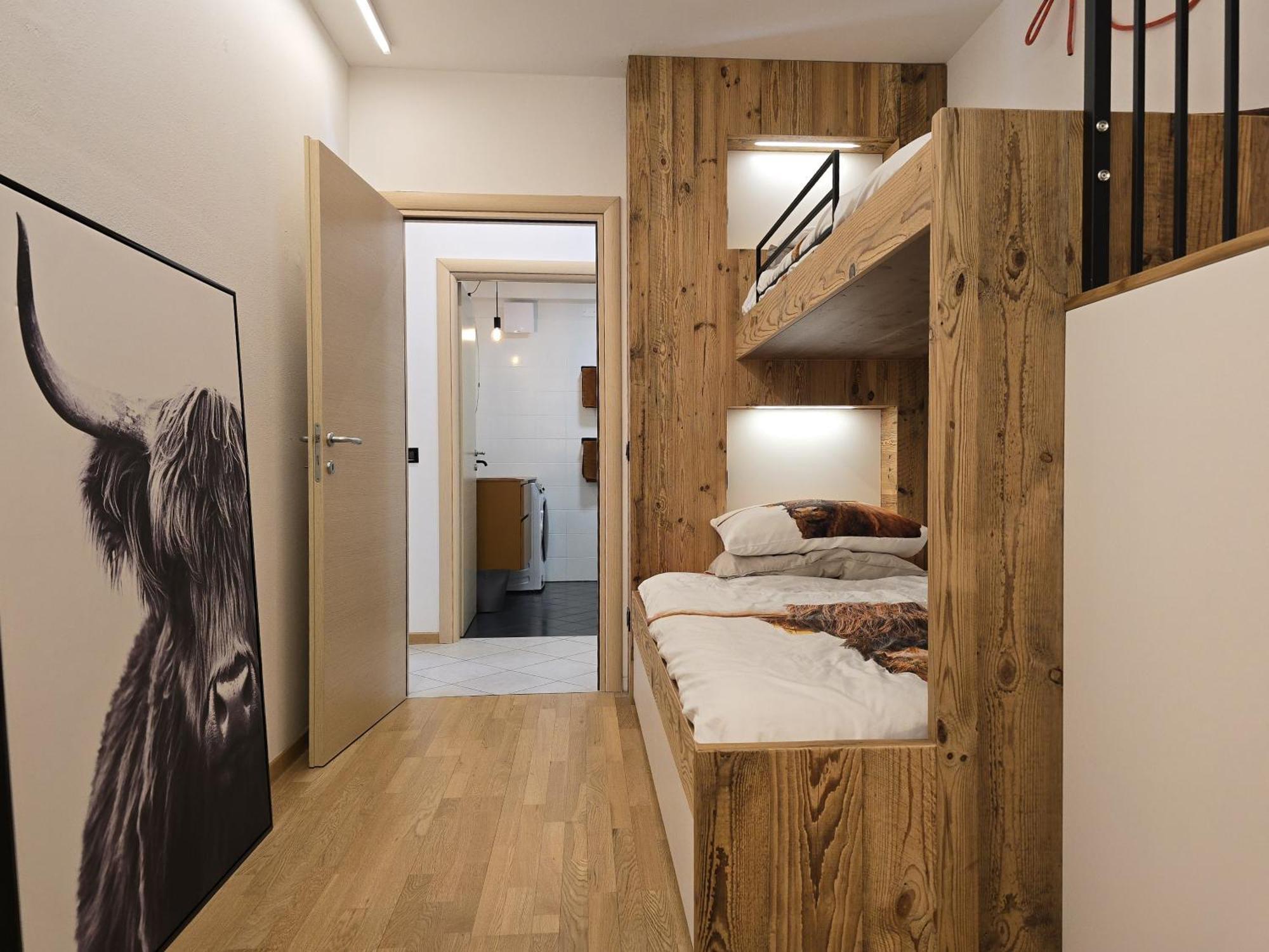 Dolomiten Lounge - Moderno Con Parcheggio Privato Pergine Valsugana Bagian luar foto